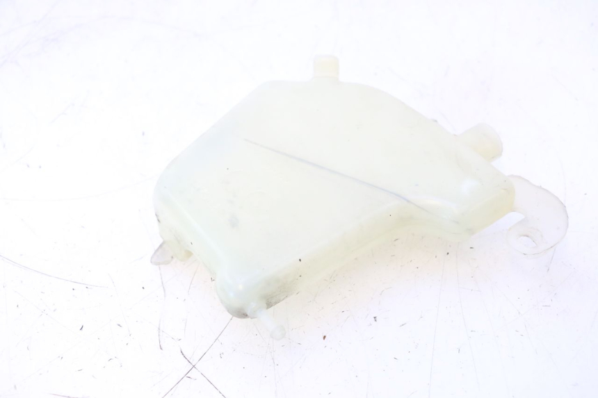 photo de COOLANT EXPANSION BOTTLE SUZUKI SV S 650 (2003 - 2009) - Technical close-up