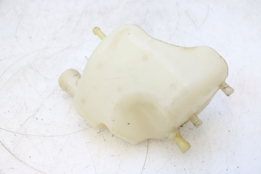 photo de COOLANT EXPANSION BOTTLE BOOM TRIKE FUN 500 (2004 - 2010) - Component detail