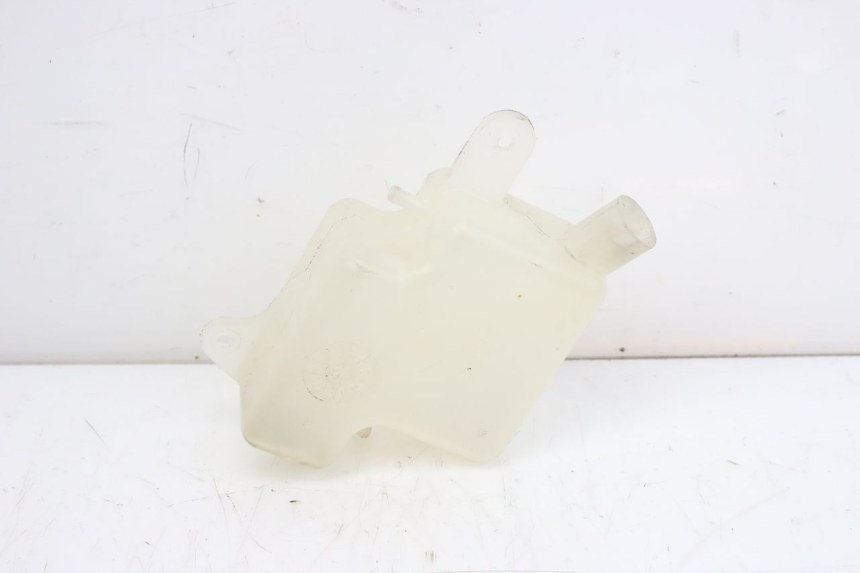 photo de EXPANSION TANK SUZUKI UH BURGMAN 125 (2002 - 2006) - Technical close-up