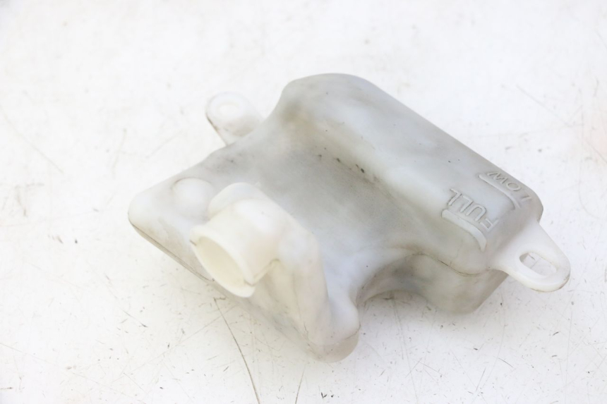 photo de COOLANT EXPANSION BOTTLE YAMAHA X-MAX XMAX 125 (2010 - 2013) - Alternative perspective