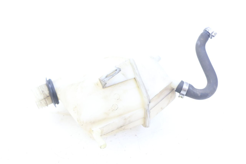photo de EXPANSION TANK PIAGGIO X8 125 (2004 - 2007) - Alternative perspective
