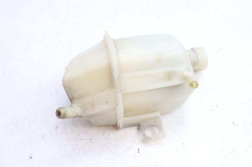 photo de COOLANT EXPANSION BOTTLE PIAGGIO X9 AMALFI 180 (2000 - 2003) - Zoom on usage condition