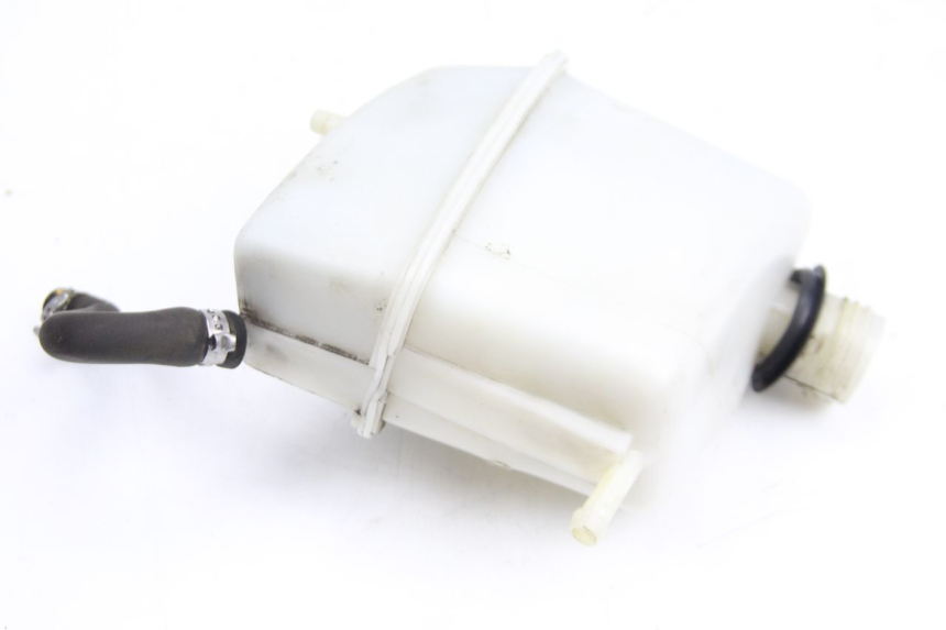 photo de EXPANSION TANK PIAGGIO XEVO - X EVO 125 (2007 - 2017) - Component detail