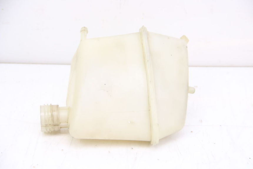 photo de EXPANSION TANK PIAGGIO XEVO - X EVO 125 (2007 - 2017) - Alternative perspective