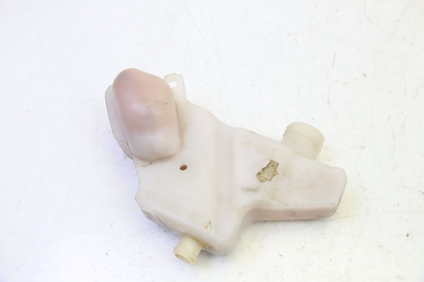 photo de EXPANSION TANK YAMAHA YP MAJESTY 125 (2007 - 2010) - Zoom on usage condition