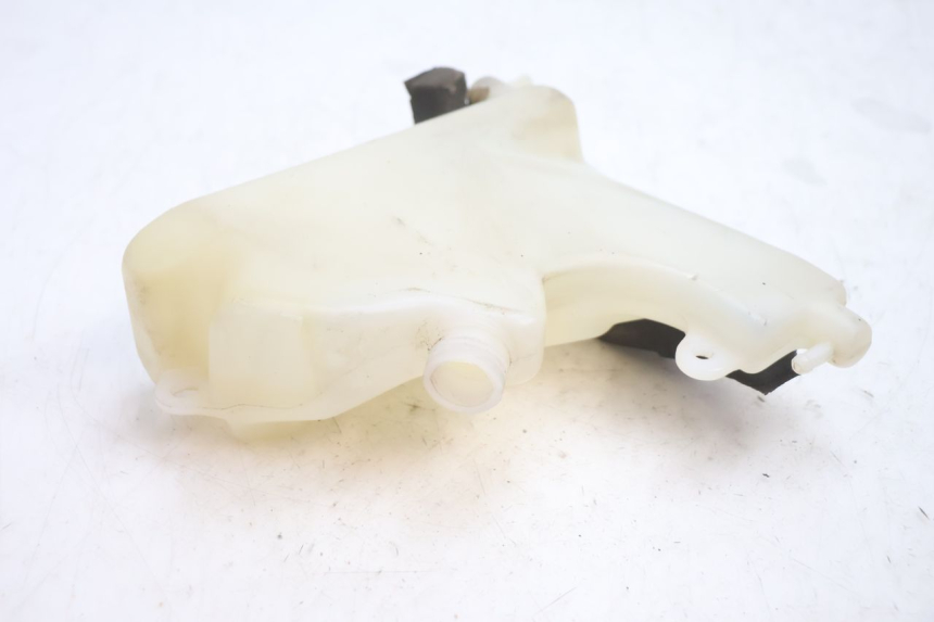 photo de COOLANT EXPANSION BOTTLE KAWASAKI ZX-6R ZX6R 600 (1995 - 1997) - Zoom on usage condition