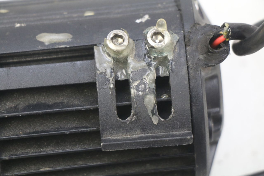 photo de POSITION LIGHT HONDA CB R 1000 (2018 - 2023) - Additional view of the item