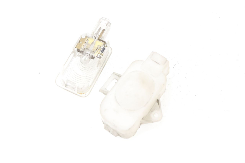 photo de PILOT LIGHT HONDA FES PANTHEON 125 (2003 - 2007) - Component detail