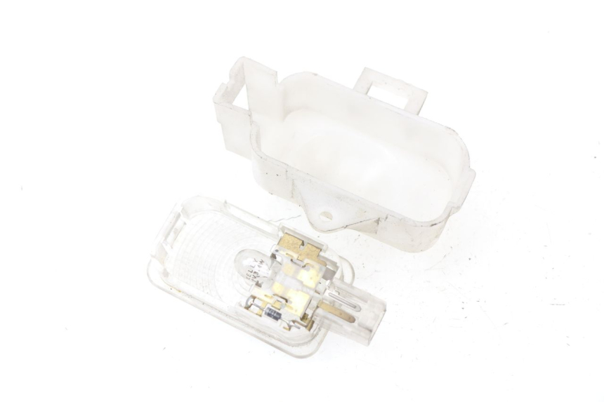 photo de PILOT LIGHT HONDA FES PANTHEON 125 (2003 - 2007) - Zoom on usage condition