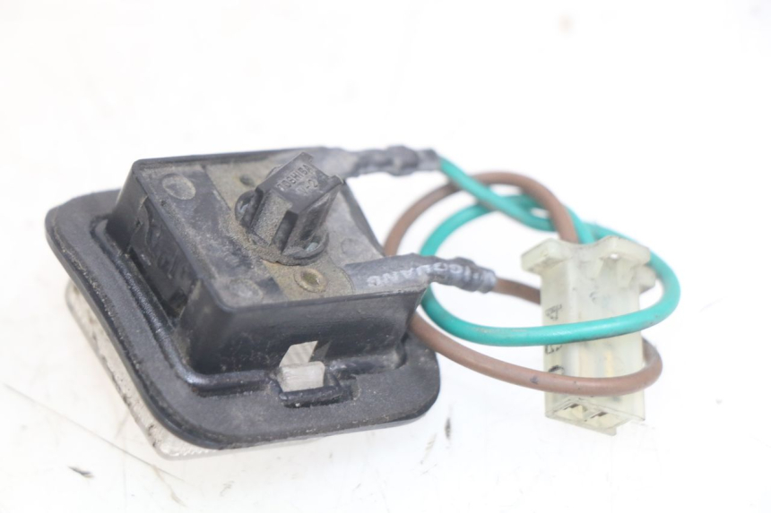 photo de POSITION LIGHT SYM GTS EFI 125 (2012 - 2016) - Zoom on usage condition