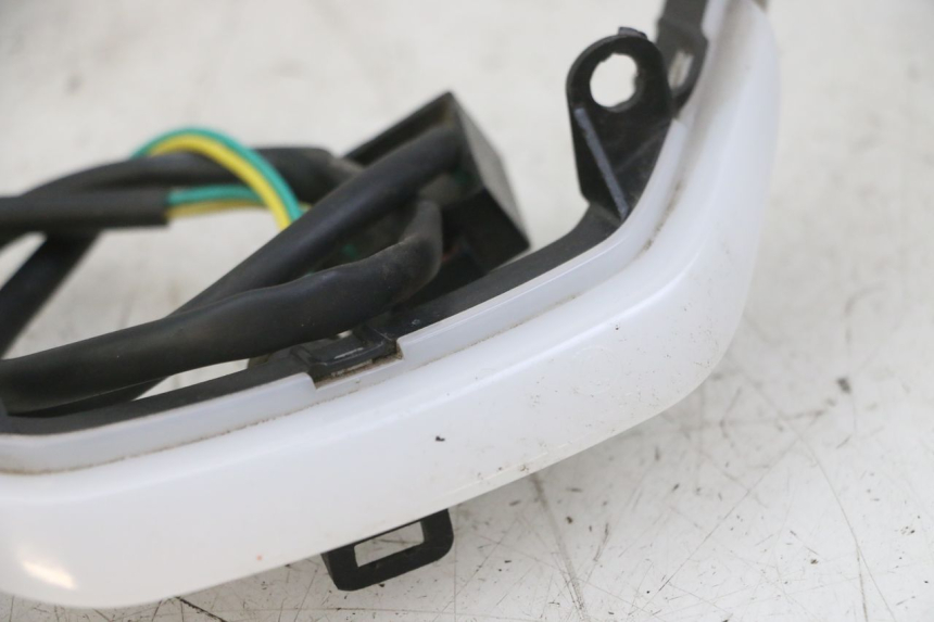 photo de POSITION LIGHT PEUGEOT KISBEE 4T 50 (2018 - 2022) - Component detail