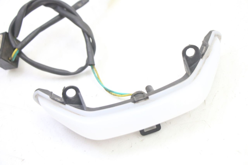 photo de POSITION LIGHT PEUGEOT KISBEE 4T 50 (2018 - 2022) - Component detail