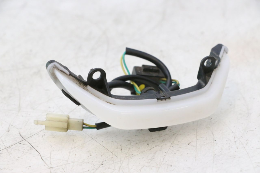photo de POSITION LIGHT PEUGEOT KISBEE 4T 50 (2018 - 2022) - Main view