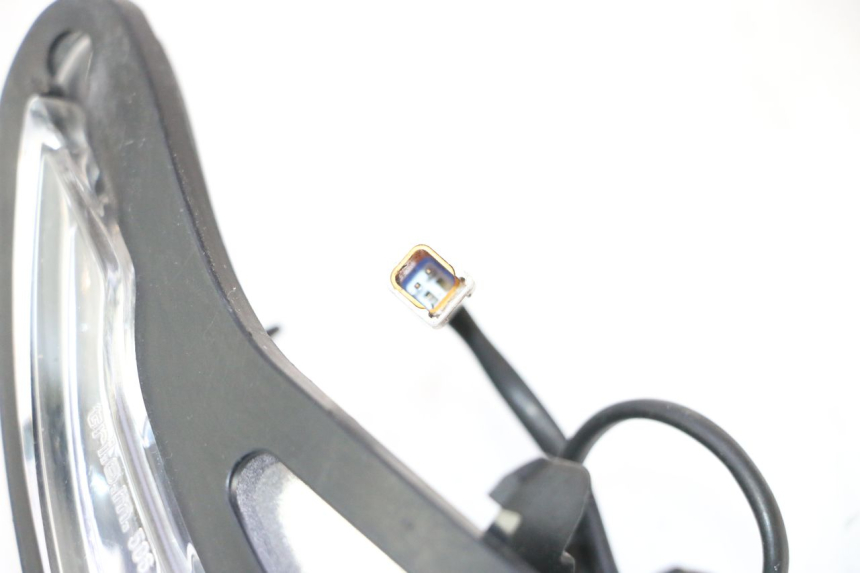 photo de PILOT LIGHT PIAGGIO MP3 500 (2016 - 2018) - Zoom on usage condition