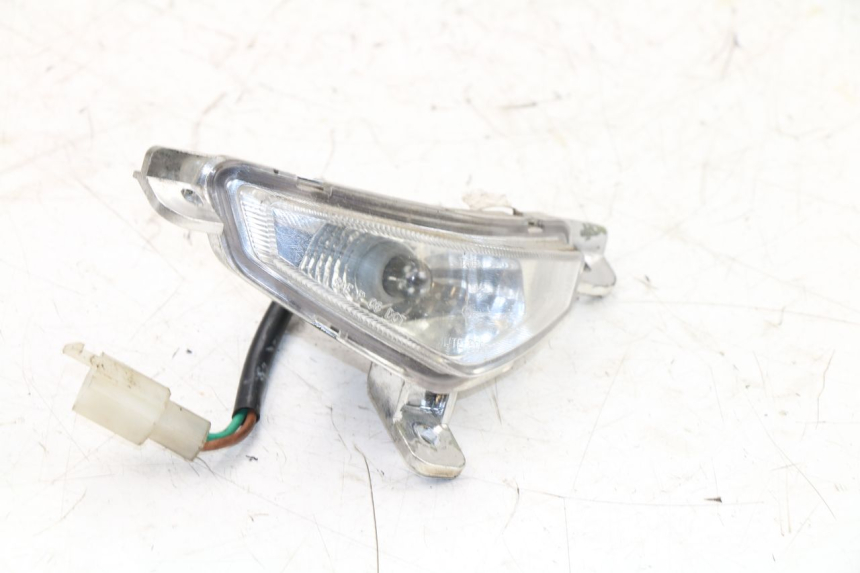 photo de POSITION LIGHT TGB X-MOTION XMOTION 125 (2008 - 2014) - Zoom on usage condition