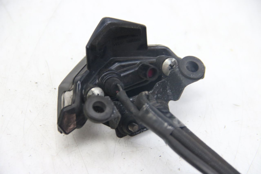 photo de POSITION LIGHT KAWASAKI Z ABS 1000 (2014 - 2020) - Alternative perspective