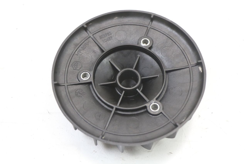 photo de FAN APRILIA SR MOTARD 50 (2012 - 2018) - Zoom on usage condition