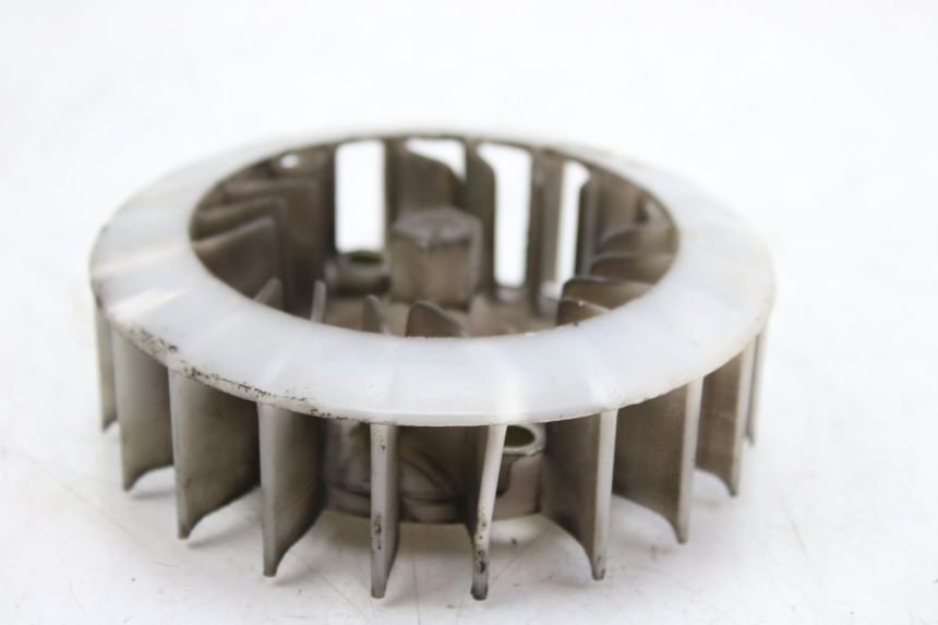 photo de FAN TNT MOTOR BOSTON 4T 50 (2018 - 2025) - Zoom on usage condition