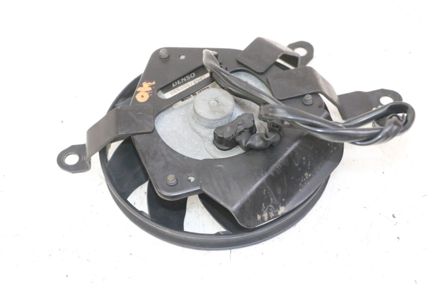 photo de FAN YAMAHA FZ1 FAZER 1000 (2007 - 2009) - Technical close-up