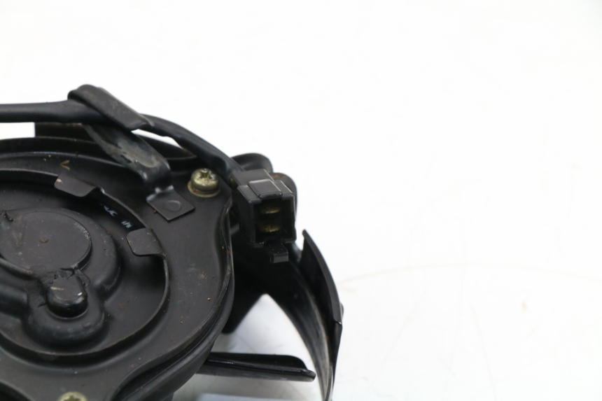 photo de FAN YAMAHA FZX FAZER 750 (1987 - 1998) - Additional view of the item