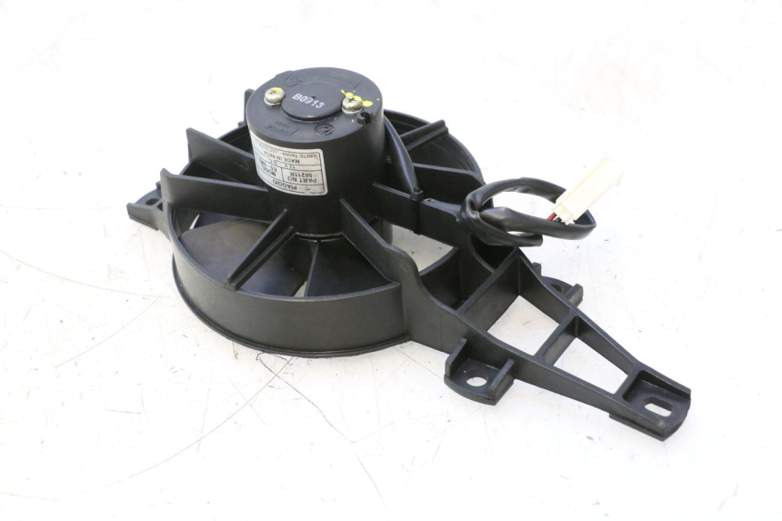 photo de FAN PIAGGIO MP3 500 (2011 - 2015) - Alternative perspective