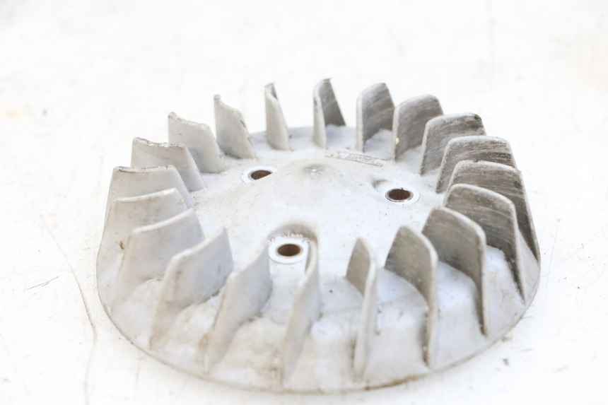 photo de FAN YAMAHA NEO'S NEOS 2T 50 (1998 - 2007) - Zoom on usage condition