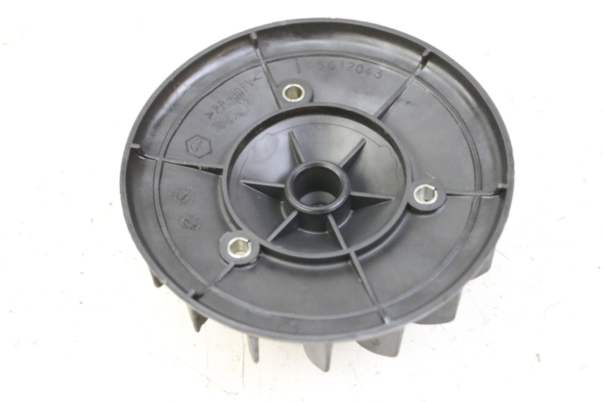 photo de FAN PIAGGIO VESPA LX 2T 50 (2005 - 2013) - Zoom on usage condition