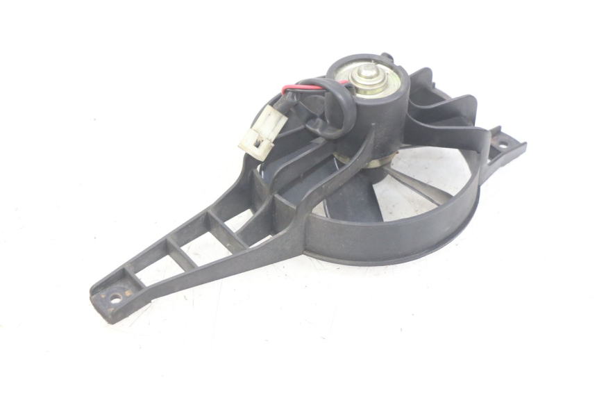 photo de FAN PEUGEOT SATELIS 125 (2010 - 2012) - Zoom on usage condition