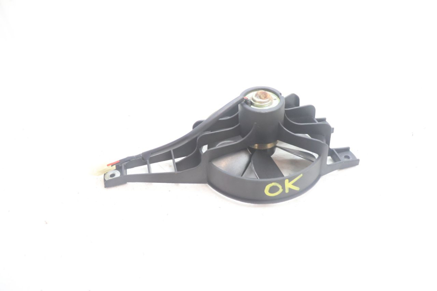 photo de FAN PEUGEOT SATELIS 125 (2013 - 2018) - Zoom on usage condition