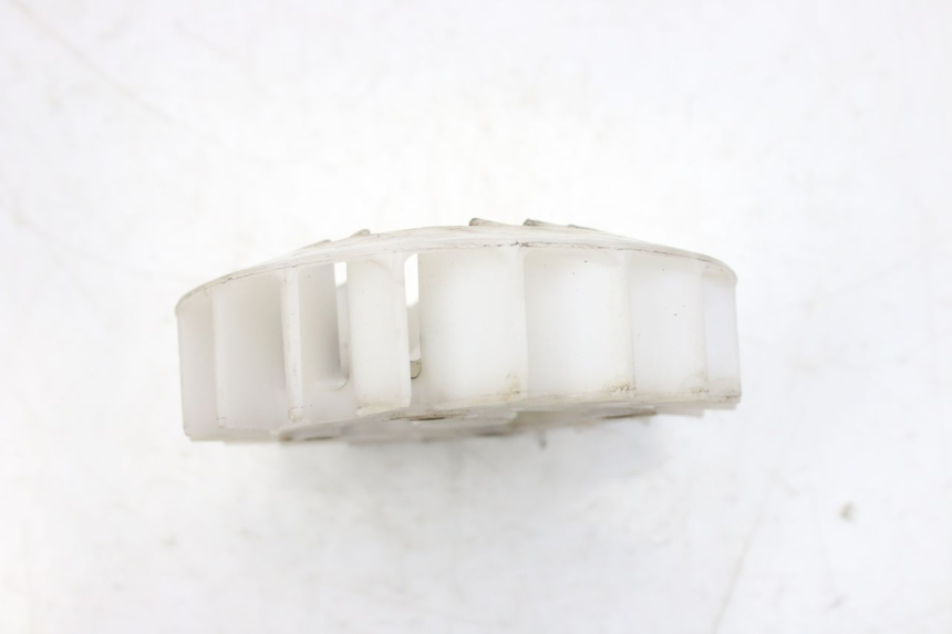 photo de FAN PEUGEOT TWEET 125 (2010 - 2017) - Alternative perspective