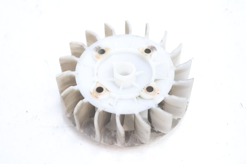 photo de FAN PEUGEOT VIVACITY 50 (1998 - 2003) - Zoom on usage condition