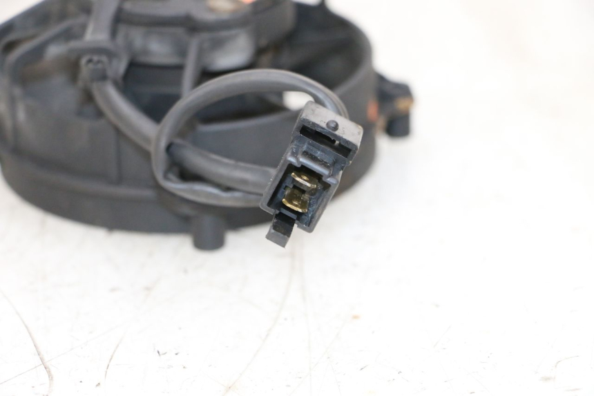 photo de FAN YAMAHA XMAX X-MAX 125 (2006 - 2009) - Alternative perspective