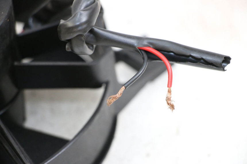 photo de FAN PIAGGIO X10 125 (2012 - 2017) - Component detail