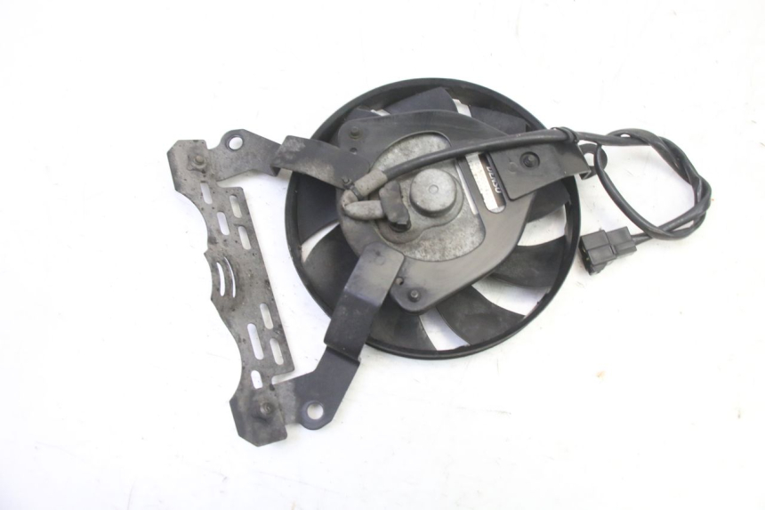 photo de FAN YAMAHA XJ6 ABS 600 (2008 - 2016) - Technical close-up