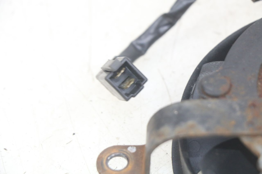 photo de FAN YAMAHA YP MAJESTY 400 (2004 - 2008) - Zoom on usage condition