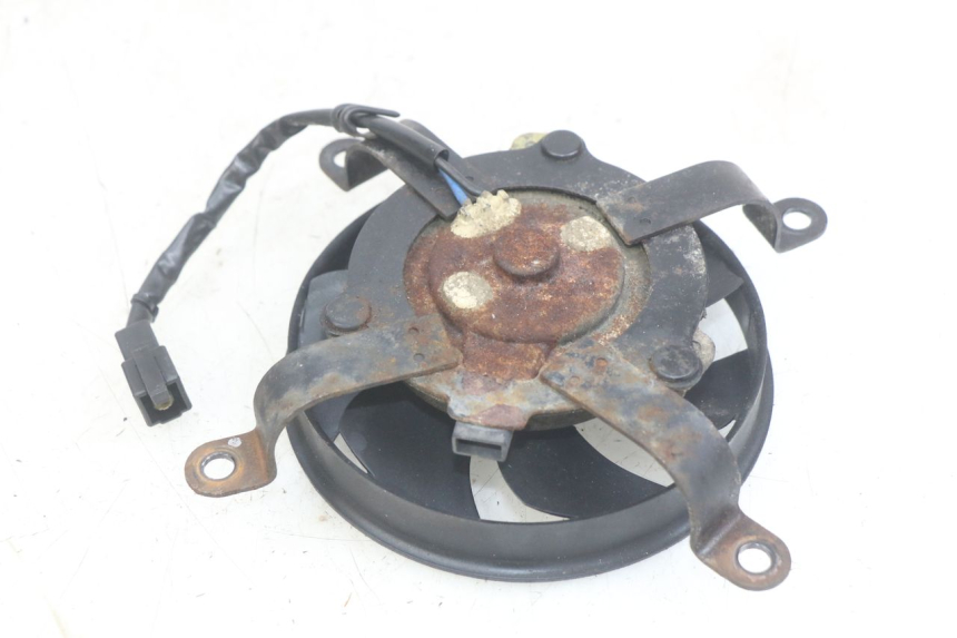 photo de FAN YAMAHA YP MAJESTY 400 (2004 - 2008) - Alternative perspective