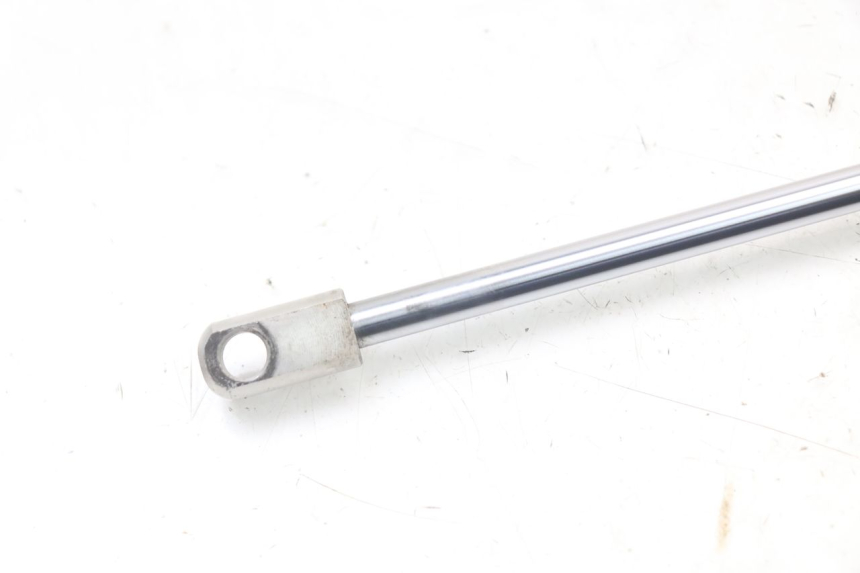 photo de TRUNK STRUT KYMCO X-TOWN XTOWN 125 (2016 - 2021) - Zoom on usage condition