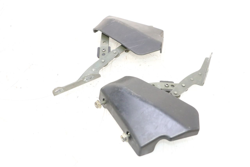 photo de UNDERSEAT ROD SHOCK PIAGGIO MP3 RL 250 (2006 - 2010) - Zoom on usage condition