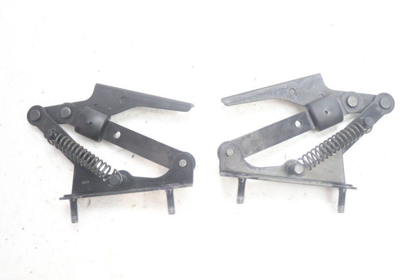 photo de UNDERSEAT ROD SHOCK PIAGGIO MP3 125 (2006 - 2014) - Component detail