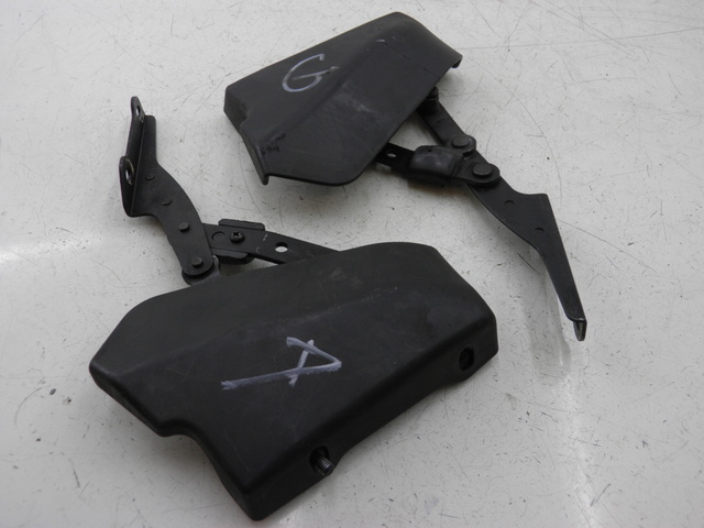 photo de UNDERSEAT ROD SHOCK PIAGGIO MP3 RL 125 (2006 - 2014) - Main view