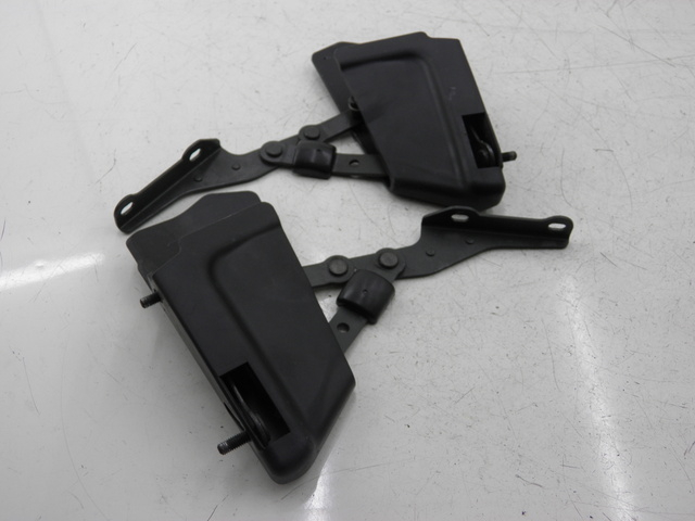 photo de UNDERSEAT ROD SHOCK PIAGGIO X8 STREET 125 (2006 - 2007) - Main view