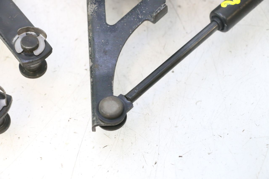 photo de UNDERSEAT ROD SHOCK PEUGEOT SATELIS 125 (2013 - 2018) - Checked used part