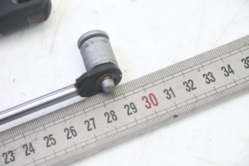 photo de SEAT ROD SHOCK  QUADRO 4 4D 350 (2015 - 2018) - Fixing points details