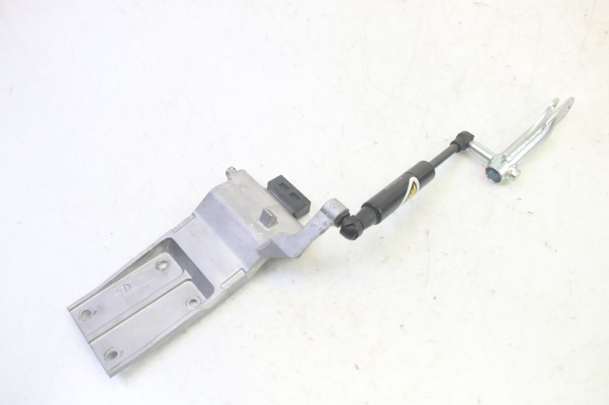 photo de SEAT ROD SHOCK  YAMAHA TRICITY 300 (2020 - 2024) - Zoom on usage condition