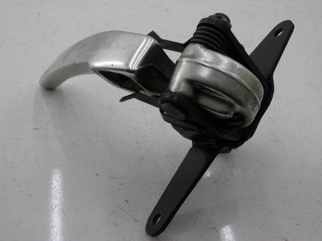 photo de UNDERSEAT STORAGE LOCK BMW R RT ABS 1100 (1996 - 2001) - Zoom on usage condition