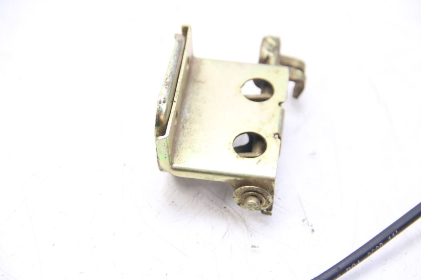 photo de SEAT LOCK SYM WOLF SB 125 (2011 - 2018) - Technical close-up