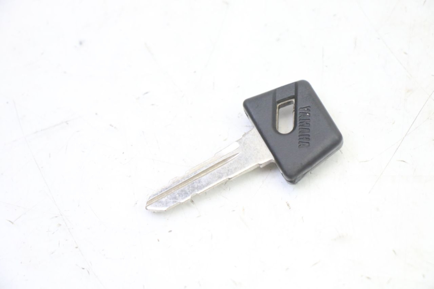 photo de SEAT LOCK YAMAHA XMAX X-MAX 125 (2021 - 2025) - Product overview