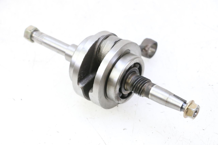 photo de CRANKSHAFT KYMCO AGILITY NAKED RENOUVO 2T 50 (2011 - 2018) - Alternative perspective