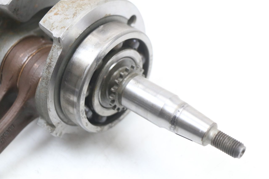 photo de CRANKSHAFT HYOSUNG GV AQUILA 125 (2000 - 2009) - Surface and material condition