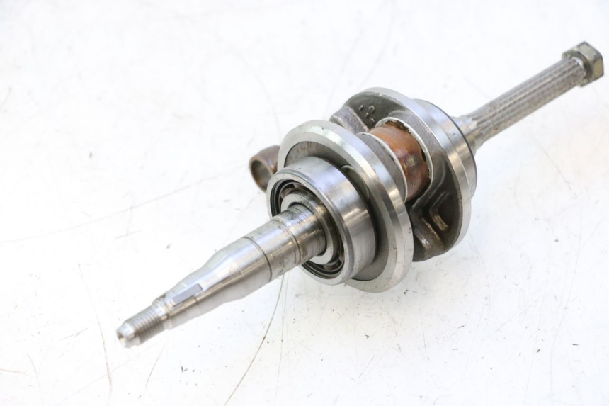 photo de CRANKSHAFT MBK BOOSTER SPIRIT 50 (2004 - 2017) - Alternative perspective